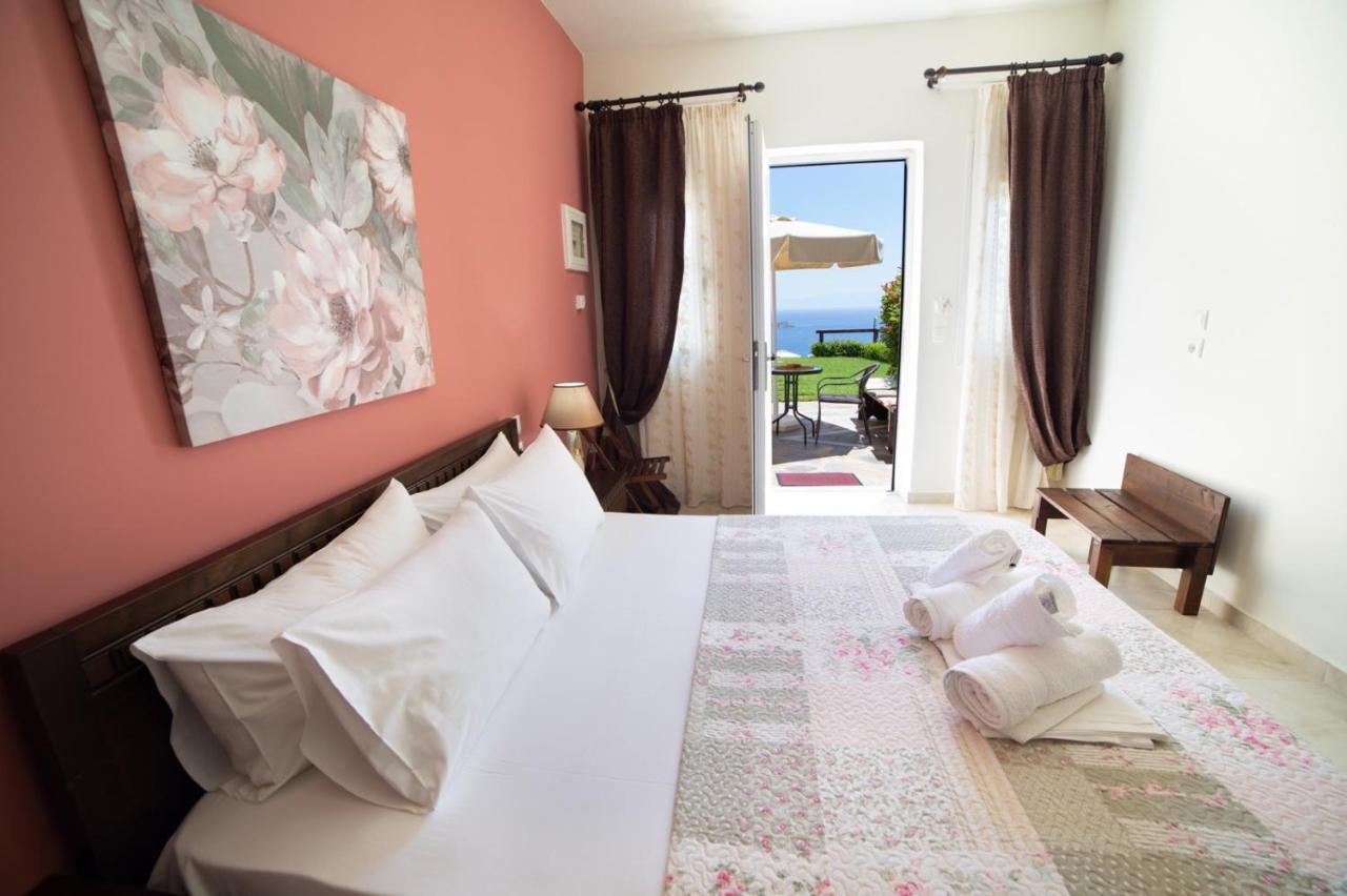 Goldenhill Studios&Apartments Skiathos Town Luaran gambar